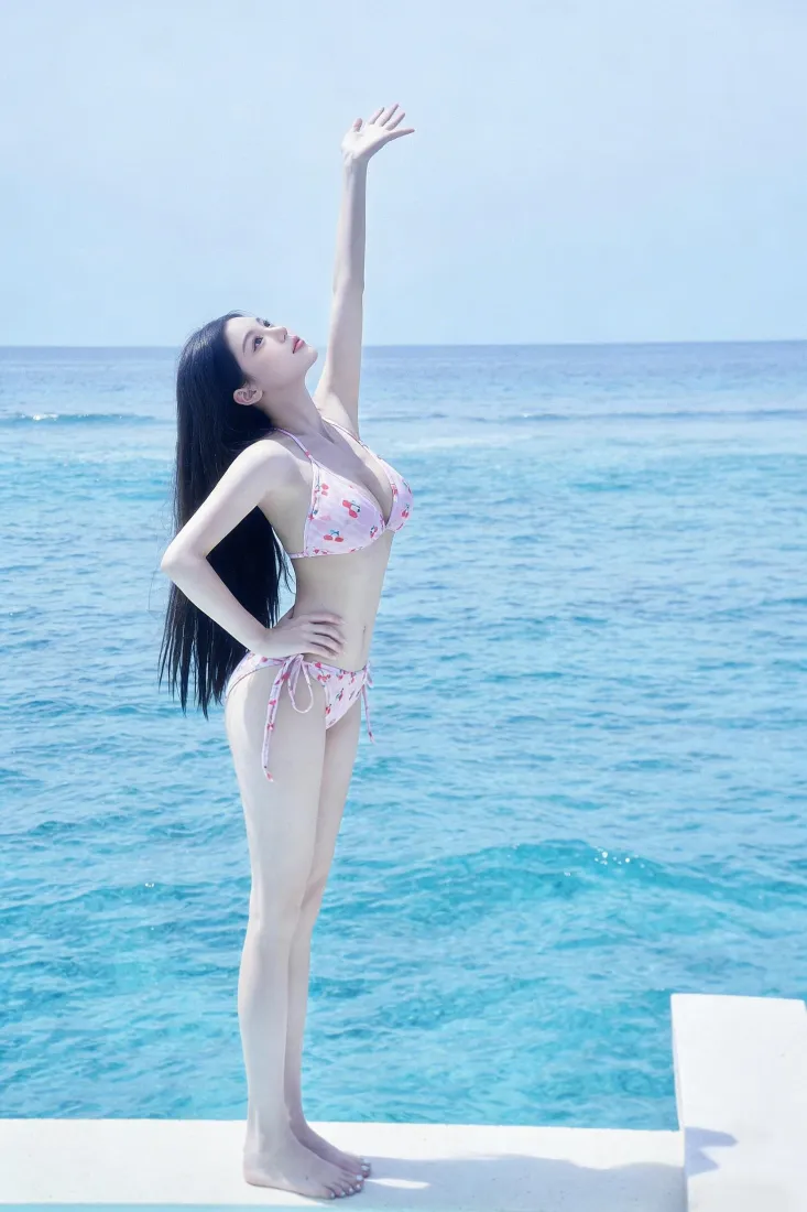 比基尼美女手机壁纸|海边背景图片 - 夏日清凉「哲风壁纸」 比基尼美女手机壁纸|海边背景图片 - 夏日清凉「哲风壁纸」