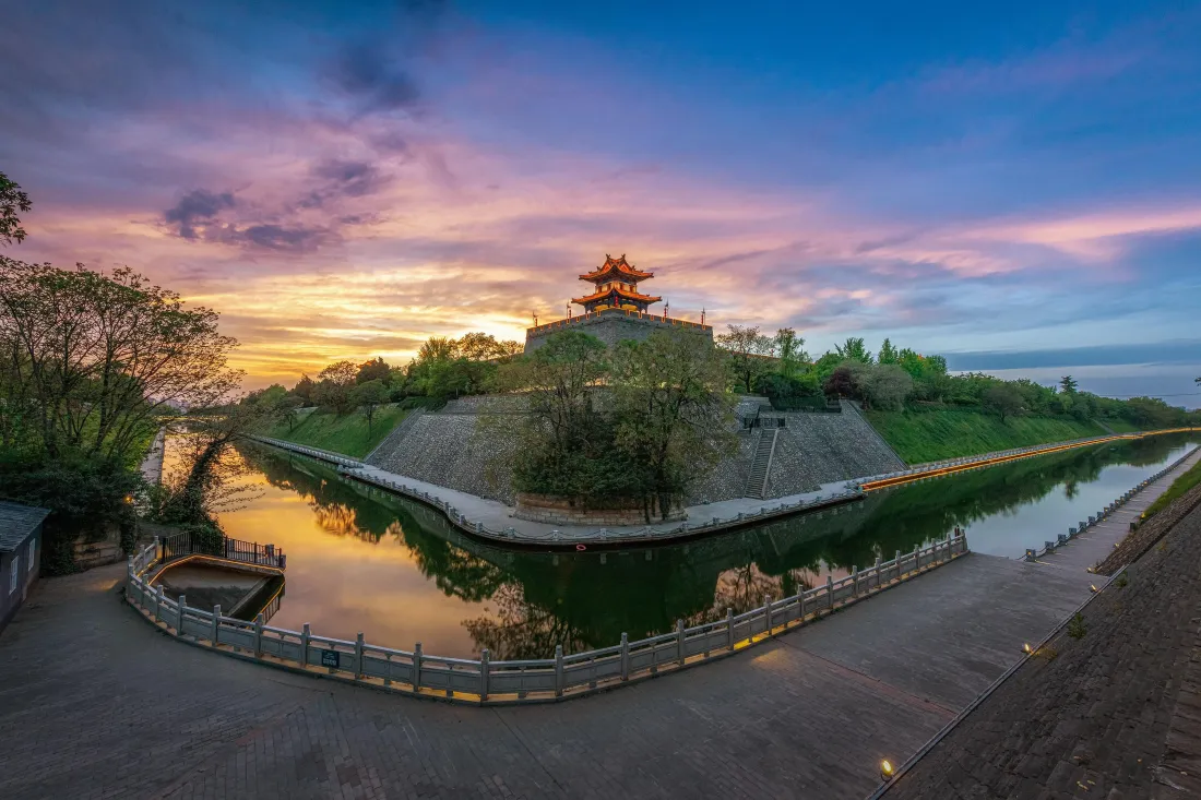 3k古城角楼壁纸|黄昏背景图片 - 护城河风景「哲风壁纸」 3k古城角楼壁纸|黄昏背景图片 - 护城河风景「哲风壁纸」