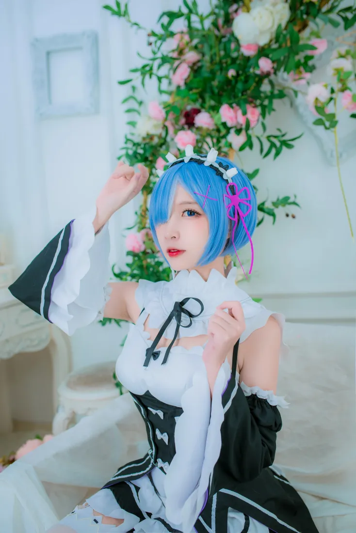 雷姆手机壁纸｜cos背景图片 - 可爱少女「哲风壁纸」