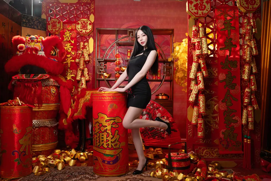 4k新年美女壁纸|红色喜庆背景图片 - 招财「哲风壁纸」 4k新年美女壁纸|红色喜庆背景图片 - 招财「哲风壁纸」