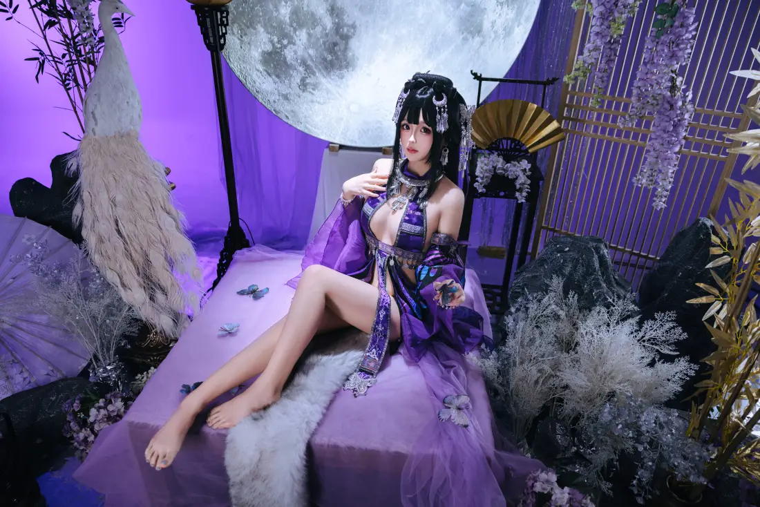 8k古风cos壁纸｜紫色背景图片 - 性感少女「哲风壁纸」