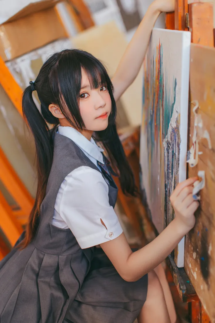 桜桃喵手机壁纸｜灰色jk背景图片 - 画室少女「哲风壁纸」