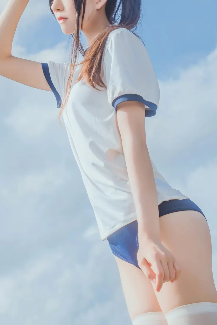 桜桃喵手机壁纸｜cosplay背景图片 - 体操服少女「哲风壁纸」