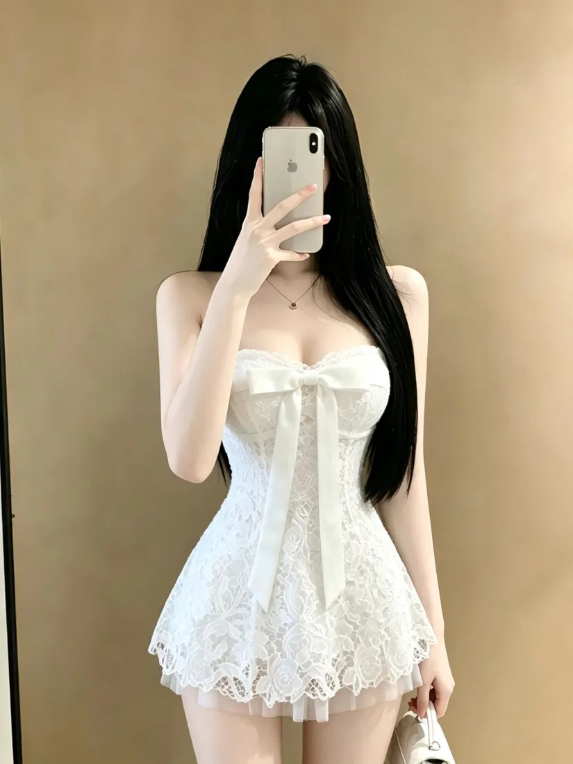 白裙美女手机壁纸|对镜自拍背景图片 - 时尚穿搭「哲风壁纸」 白裙美女手机壁纸|对镜自拍背景图片 - 时尚穿搭「哲风壁纸」