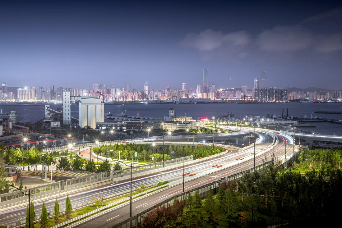 6k滨海城市壁纸|夜景公路背景图片 - 天际线风光「哲风壁纸」 6k滨海城市壁纸|夜景公路背景图片 - 天际线风光「哲风壁纸」