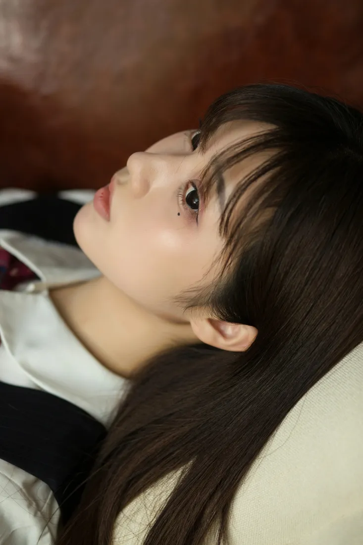镜酱手机壁纸｜清纯JK制服少女背景图片 - 人像写真「哲风壁纸」