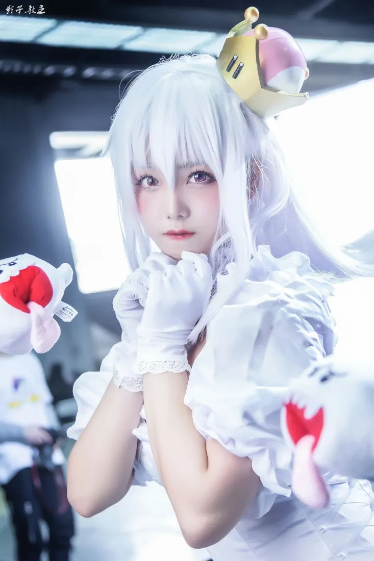 幽灵姬手机壁纸｜白丝cosplay背景图片 - 蜜汁猫裘「哲风壁纸」