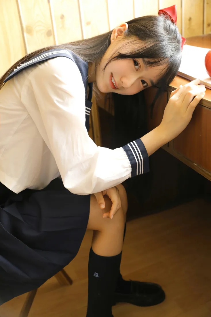 木绵绵OwO手机壁纸｜JK水手服背景图片 - 校园甜美少女「哲风壁纸」