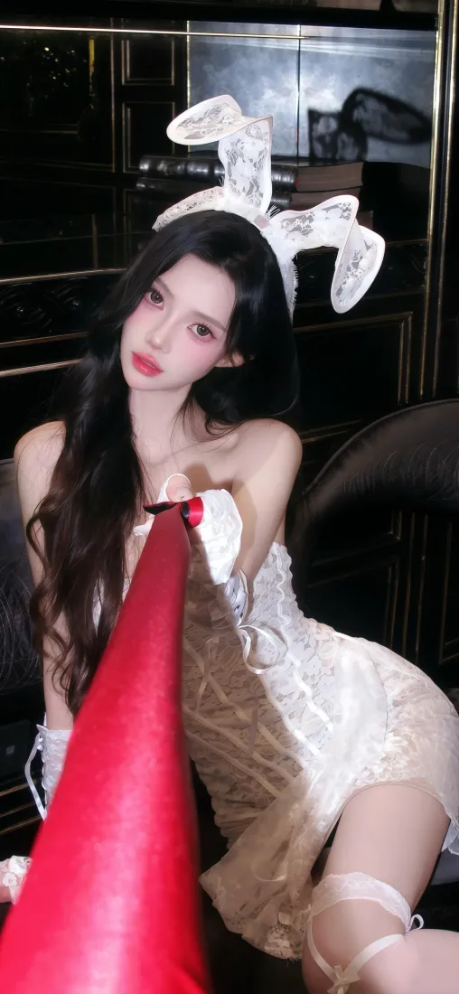 兔耳美女手机壁纸|时尚写真背景图片 - 氛围感气质人像「哲风壁纸」 兔耳美女手机壁纸|时尚写真背景图片 - 氛围感气质人像「哲风壁纸」