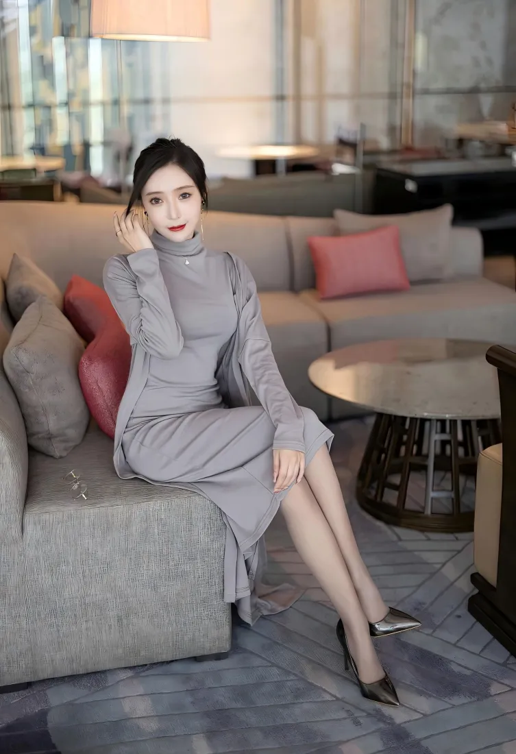 性感模特手机壁纸|客厅沙发背景图片 - 灰色连衣裙穿搭「哲风壁纸」 性感模特手机壁纸|客厅沙发背景图片 - 灰色连衣裙穿搭「哲风壁纸」