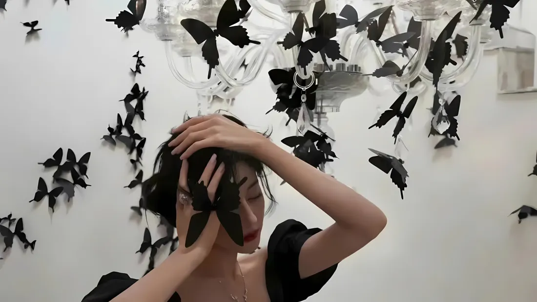 3k迪丽热巴壁纸|黑蝴蝶背景图片 - 时尚氛围感写真「哲风壁纸」 3k迪丽热巴壁纸|黑蝴蝶背景图片 - 时尚氛围感写真「哲风壁纸」