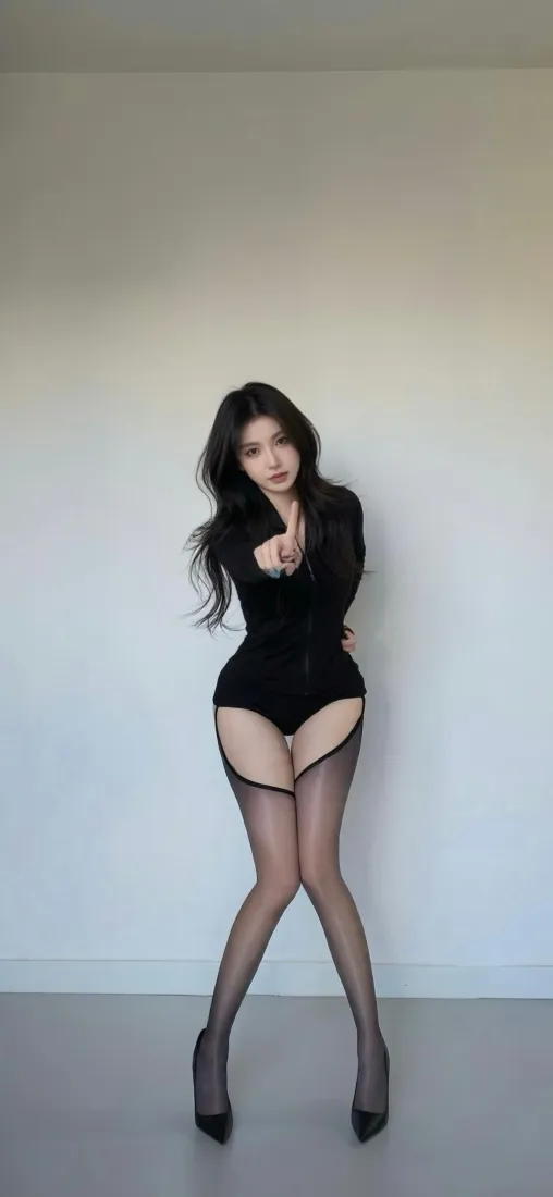 黑丝长腿美女手机壁纸|简约白墙背景图片 - 性感辣妹穿搭「哲风壁纸」 黑丝长腿美女手机壁纸|简约白墙背景图片 - 性感辣妹穿搭「哲风壁纸」