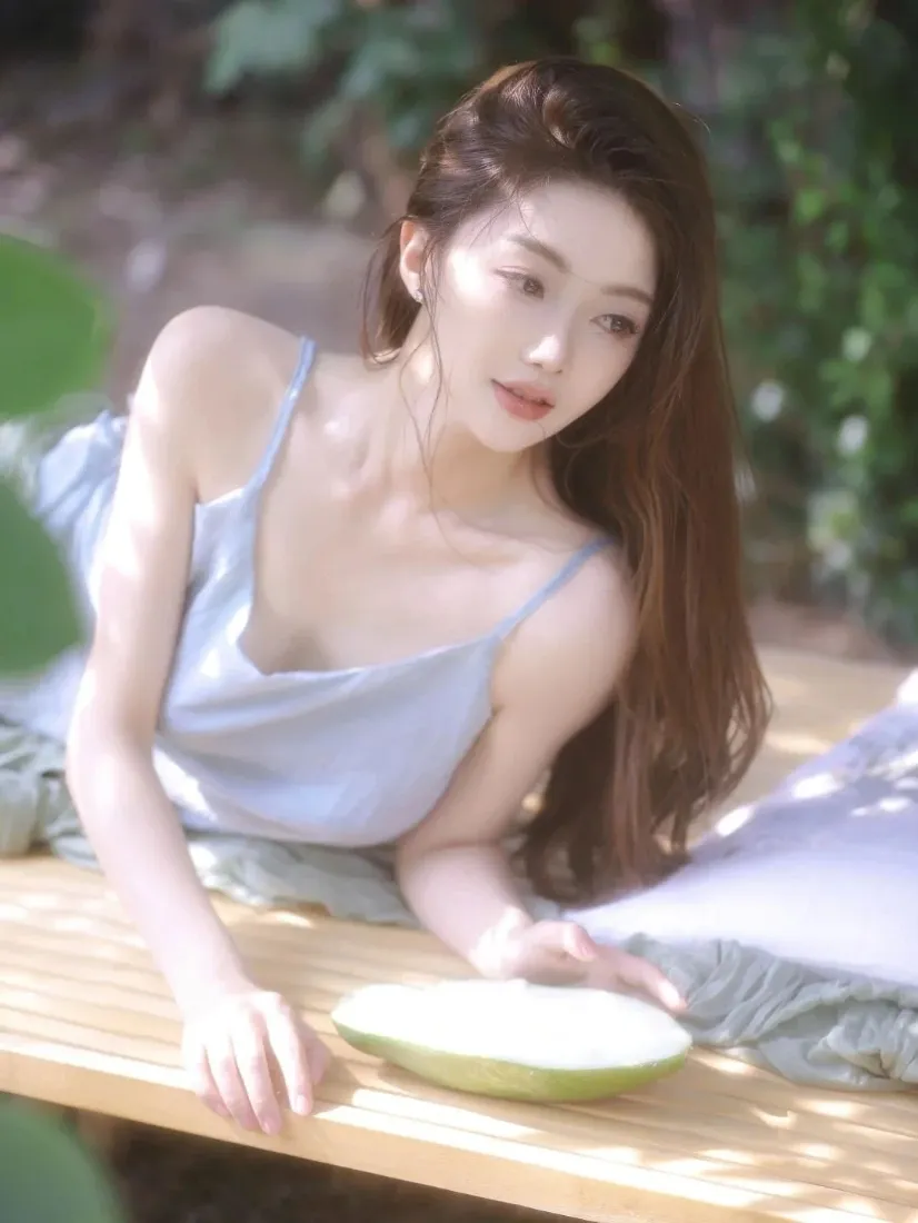 4k长发壁纸 - 户外 - 美女 - 写真「哲风壁纸」