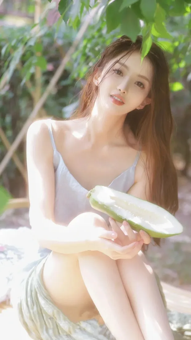 4k长发壁纸 - 户外 - 阳光 - 美女「哲风壁纸」