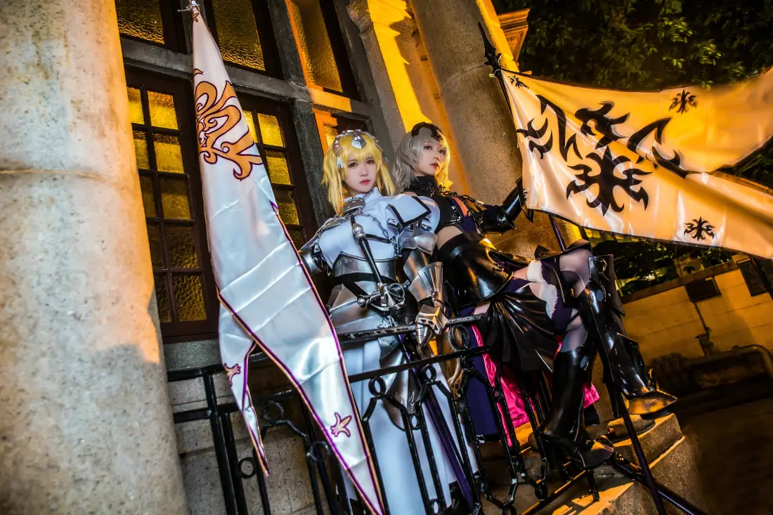 6k贞德cos壁纸|夜景街拍背景图片 - 铠甲少女双coser「哲风壁纸」 6k贞德cos壁纸|夜景街拍背景图片 - 铠甲少女双coser「哲风壁纸」