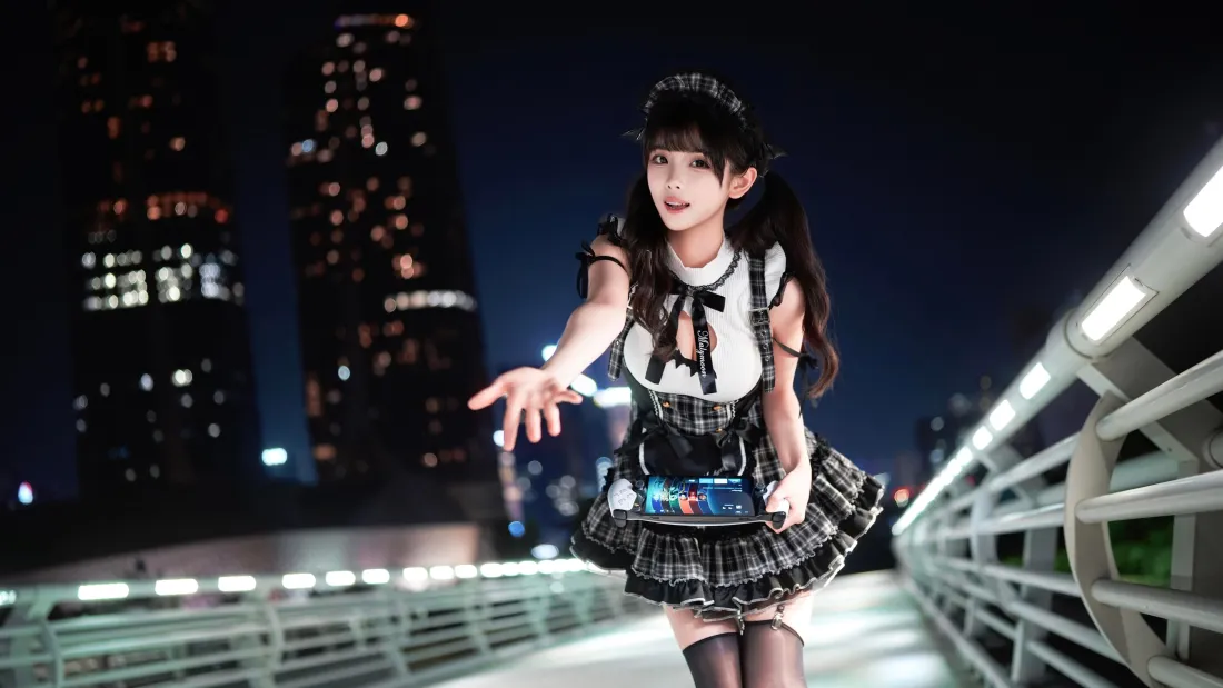6k双马尾甜妹壁纸｜城市夜景天桥背景图片 - 格裙黑丝伸手少女「哲风壁纸」