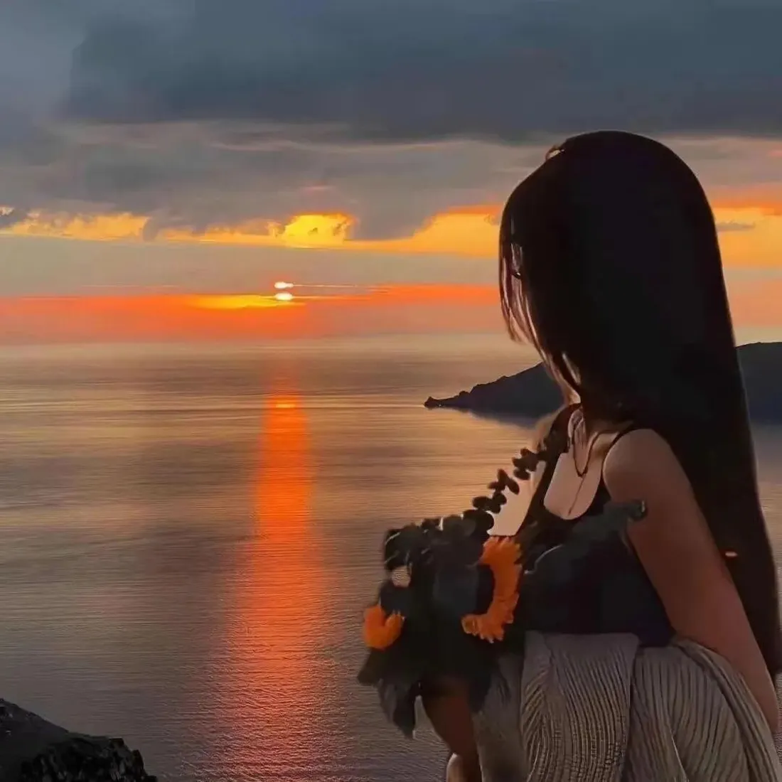 海边日落美女手机壁纸|黄昏背景图片 - 氛围感情侣头像「哲风壁纸」 海边日落美女手机壁纸|黄昏背景图片 - 氛围感情侣头像「哲风壁纸」