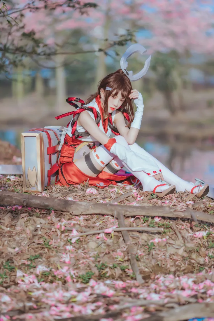 伽罗cos手机壁纸｜樱花树下背景图片 - 桜桃喵花见巫女「哲风壁纸」