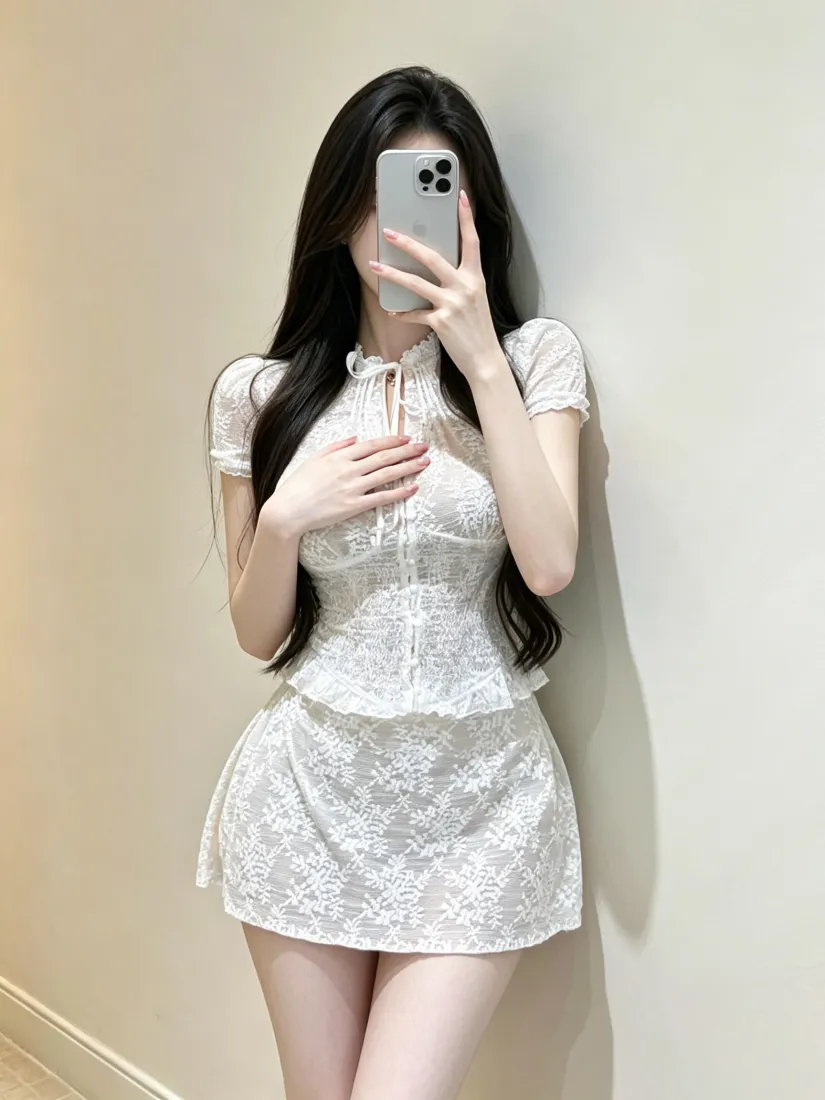 白裙美女｜对镜自拍背景图片 - 纯欲蕾丝穿搭「哲风壁纸」