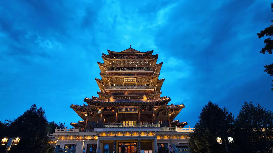 3k超然楼壁纸|大明湖背景图片 - 济南古建夜景灯火「哲风壁纸」 3k超然楼壁纸|大明湖背景图片 - 济南古建夜景灯火「哲风壁纸」