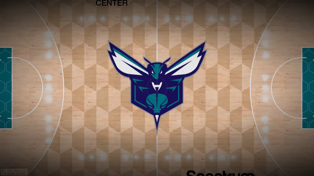 4k夏洛特黄蜂队logo壁纸｜篮球场木地板背景图片 - NBA队徽设计「哲风壁纸」