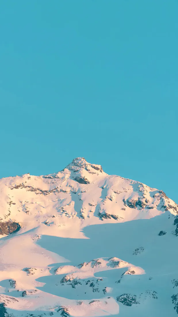 雪山手机壁纸|蓝天背景图片 - 日照金山雪峰冰川自然风光「哲风壁纸」 雪山手机壁纸|蓝天背景图片 - 日照金山雪峰冰川自然风光「哲风壁纸」