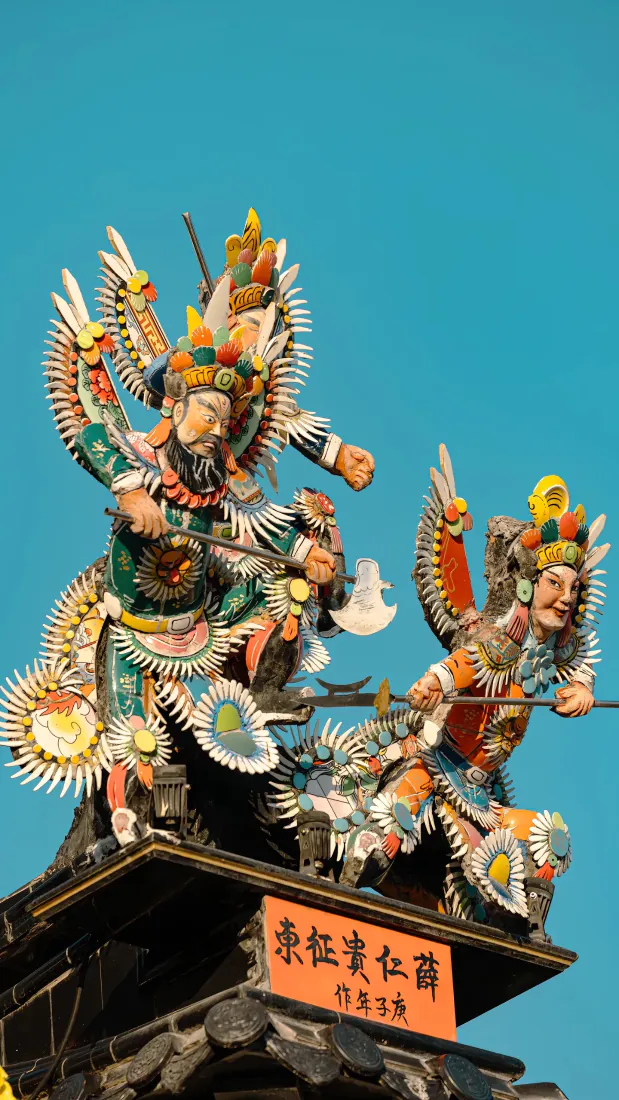 剪黏武将|庙宇屋顶背景图片 - 传统戏曲人物工艺「哲风壁纸」 剪黏武将|庙宇屋顶背景图片 - 传统戏曲人物工艺「哲风壁纸」