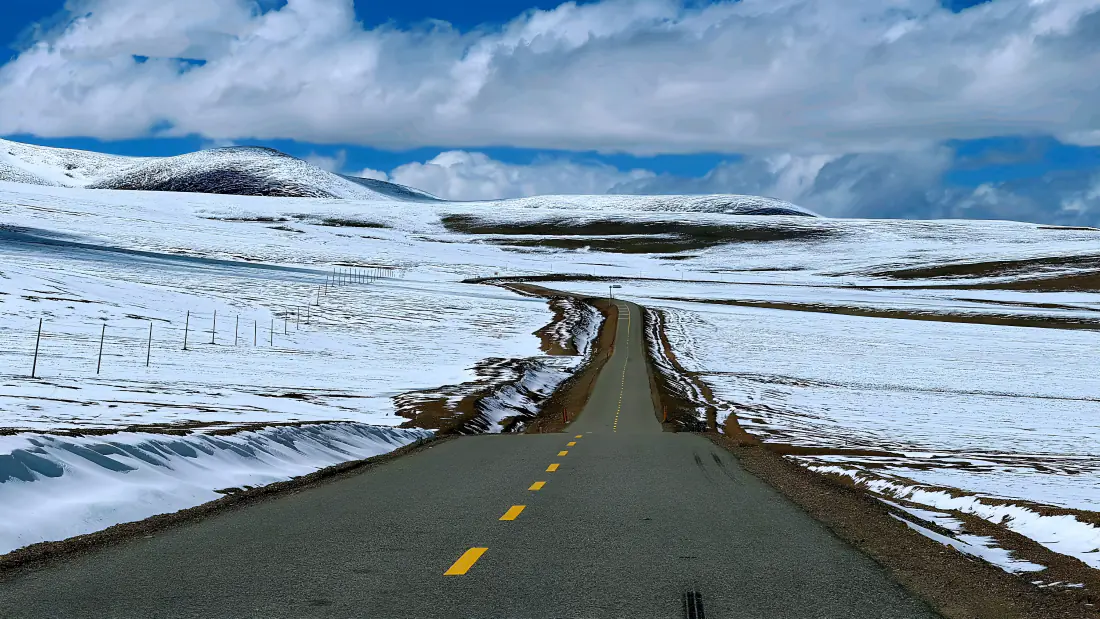 4k壁纸|雪山公路背景图片 - 高原雪域自驾公路「哲风壁纸」 4k壁纸|雪山公路背景图片 - 高原雪域自驾公路「哲风壁纸」