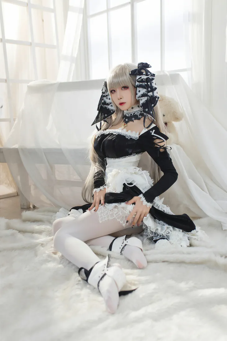 水淼aqua碧蓝航线可畏手机壁纸｜白丝洛丽塔cosplay背景图片 - 纯白室内写真「哲风壁纸」