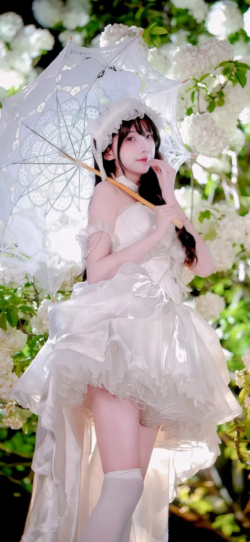 白裙少女手机壁纸｜花丛白裙白伞背景图片 - 清新唯美「哲风壁纸」