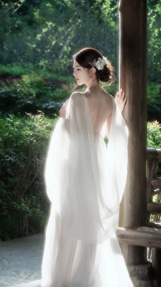 古风白衣美女手机壁纸|园林廊下露背汉服背景图片 - 清新仙气「哲风壁纸」 古风白衣美女手机壁纸|园林廊下露背汉服背景图片 - 清新仙气「哲风壁纸」