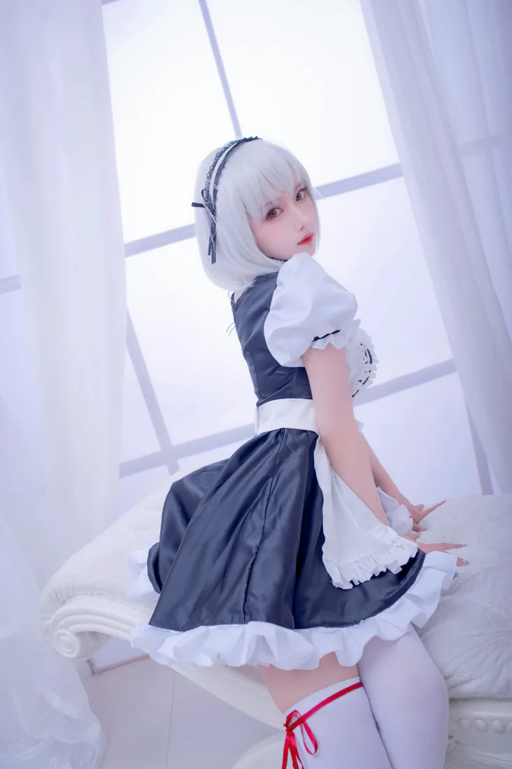 Shika小鹿鹿天狼星手机壁纸｜窗边女仆装少女背景图片 - 清新甜美「哲风壁纸」