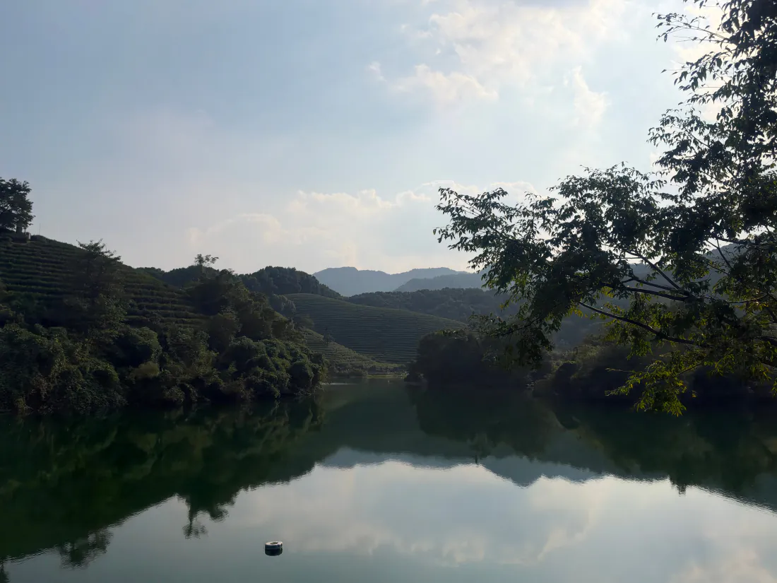 6k山水湖泊壁纸|青山碧水倒影背景图片 - 清新自然风光「哲风壁纸」 6k山水湖泊壁纸|青山碧水倒影背景图片 - 清新自然风光「哲风壁纸」