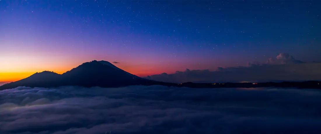 4k宽屏壁纸｜暮色云海山峦背景图片 - 壮阔自然风景「哲风壁纸」